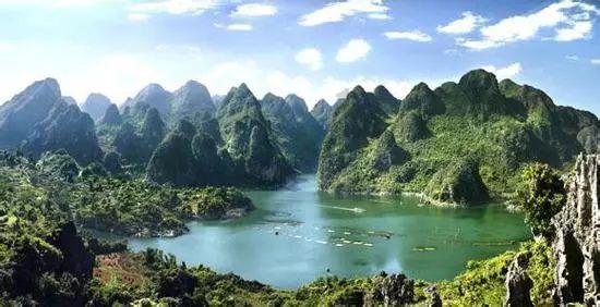 跟自己年龄差距很大的人恋爱or结婚是怎样一种体验？游戏画面