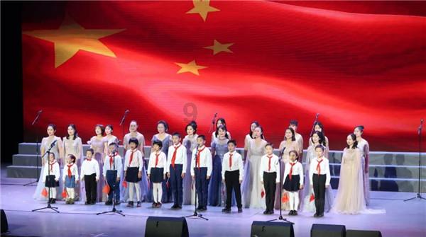 拯救隧道中的祖父