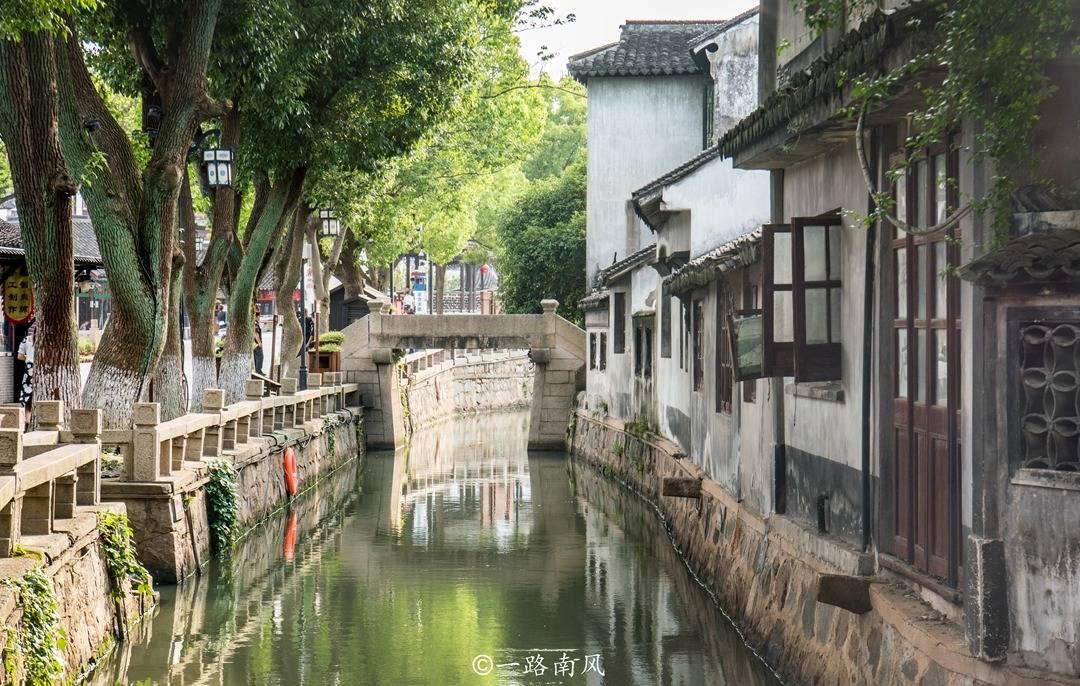 刺客信条：大革命